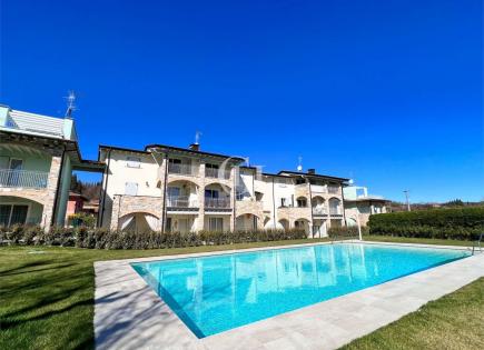 Appartement pour 345 000 Euro par le Lac de Garde, Italie