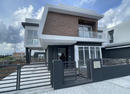 Villa para 270 000 euro en Karşıyaka, Chipre