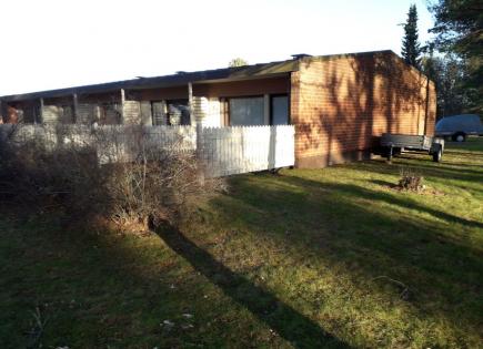 Casa adosada para 17 500 euro en Kesalahti, Finlandia