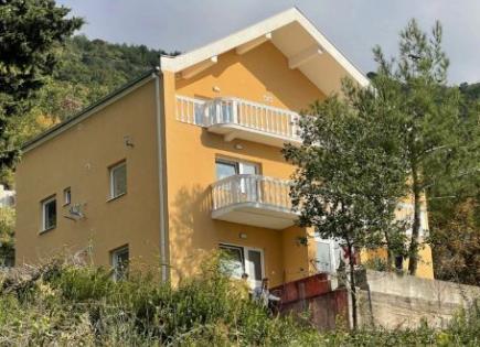 Flat for 79 500 euro in Kavac, Montenegro