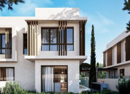 Villa for 474 000 euro in Protaras, Cyprus