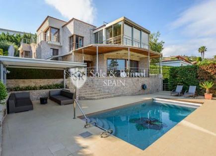 Villa for 1 300 000 euro in Lloret de Mar, Spain