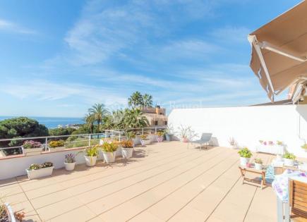 Cottage for 575 000 euro in Lloret de Mar, Spain