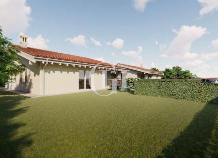 Villa pour 490 000 Euro par le Lac de Garde, Italie