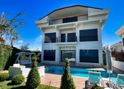 Villa for 1 022 000 euro in Belek, Turkey