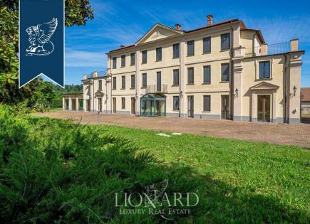 Villa for 1 500 000 euro in Cuneo, Italy