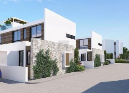 Villa for 635 000 euro in Protaras, Cyprus
