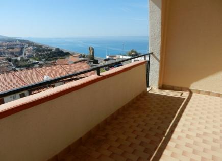 Flat for 79 000 euro in Scalea, Italy