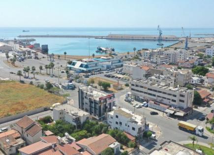 Cafetería, restaurante para 1 888 580 euro en Lárnaca, Chipre