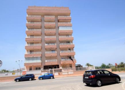 Apartment for 176 500 euro in Guardamar del Segura, Spain