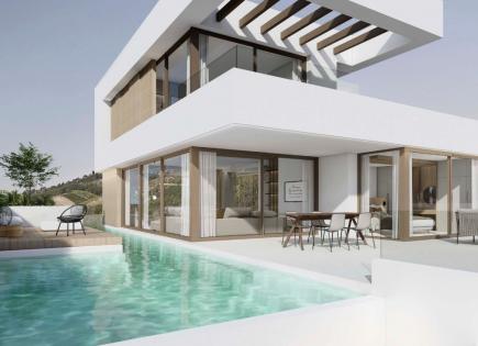 Villa for 869 000 euro in Benidorm, Spain