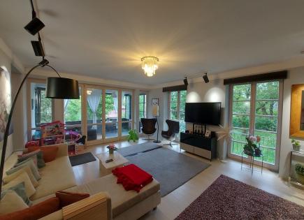 Villa for 2 415 000 euro in Budapest, Hungary