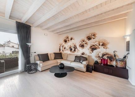 Apartment for 540 000 euro on Lake Garda, Italy