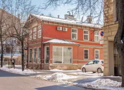 Commercial apartment building for 779 000 euro in Riga, Latvia