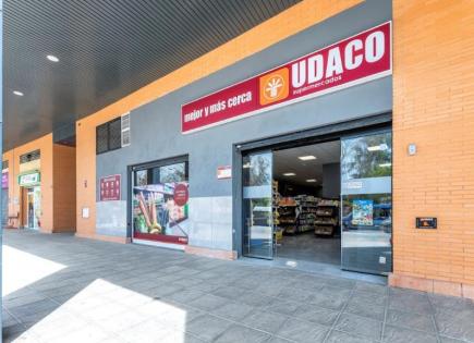 Shop for 415 000 euro in Alicante, Spain