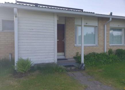 Casa adosada para 19 500 euro en Suomenniemi, Finlandia