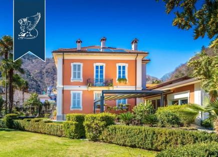 Villa für 1 850 000 euro in Cannobio, Italien