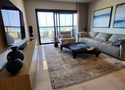Appartement pour 1 300 000 Euro à Bat Yam, Israël