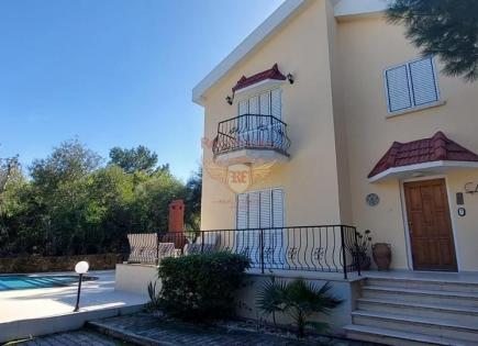 Casa para 428 356 euro en Kyrenia, Chipre
