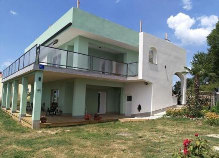 House for 1 200 000 euro in Medulin, Croatia