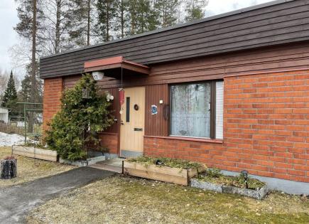 Casa adosada para 27 000 euro en Savonlinna, Finlandia