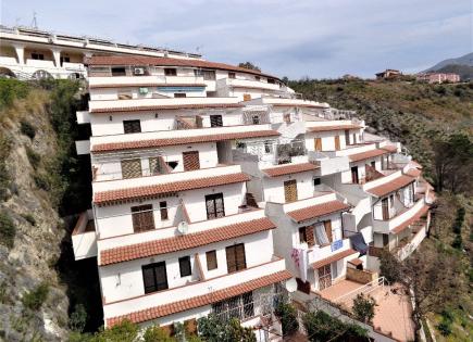Wohnung für 29 000 euro in Scalea, Italien