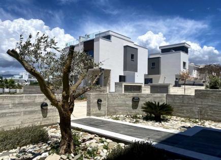 Villa für 640 000 euro in Chlorakas, Zypern
