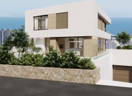 Villa for 895 000 euro in Finestrat, Spain
