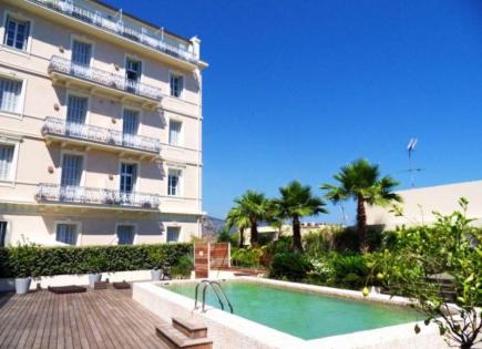Apartment for 1 250 000 euro in Beaulieu-sur-Mer, France
