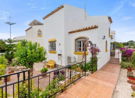 Villa for 365 000 euro in Los Dolses, Spain