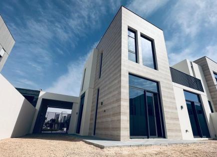House for 298 554 euro in Dubai, UAE
