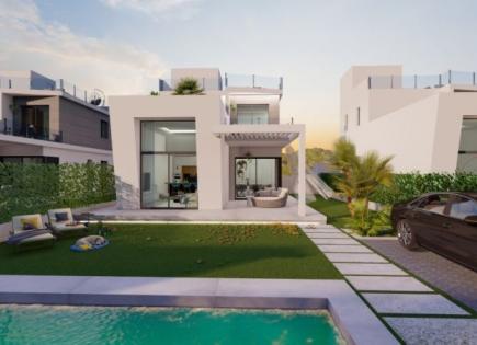 Villa for 549 000 euro in Finestrat, Spain