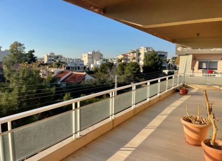 Flat for 550 000 euro in Voula, Greece