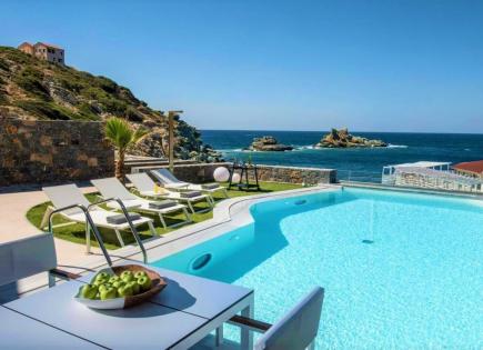 Villa for 1 600 000 euro in Ligaria, Greece