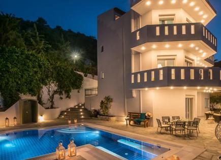Villa for 1 200 000 euro in Ligaria, Greece
