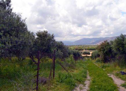 Land for 765 000 euro in Heraklion, Greece