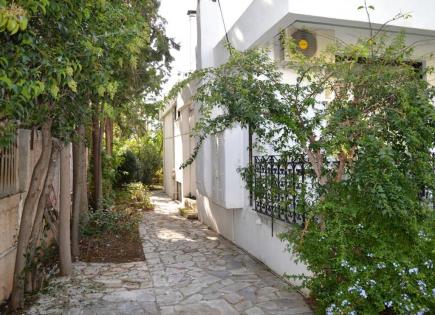 House for 630 000 euro in Glyfada, Greece