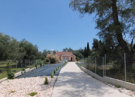 House for 395 000 euro in Syvota, Greece