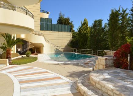 Villa for 2 750 000 euro in Voula, Greece