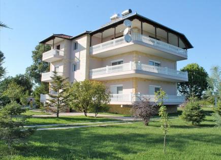 Haus für 1 000 000 euro in Pieria, Griechenland