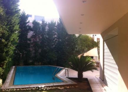 Villa for 3 000 000 euro in Voula, Greece
