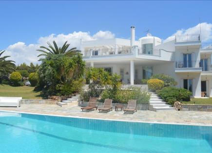 Villa for 1 900 000 euro in Lagonisi, Greece
