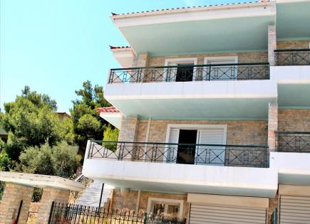 Maisonette for 400 000 euro in Agios Stefanos, Greece