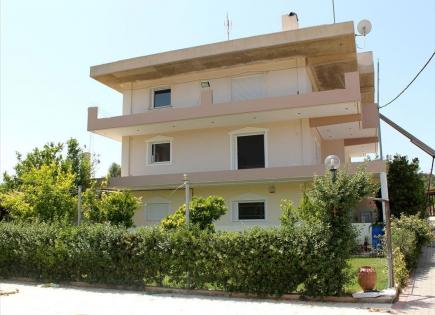 Flat for 300 000 euro in Lagonisi, Greece