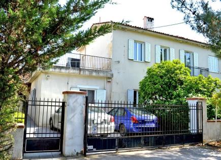 House for 2 850 000 euro in Attica, Greece