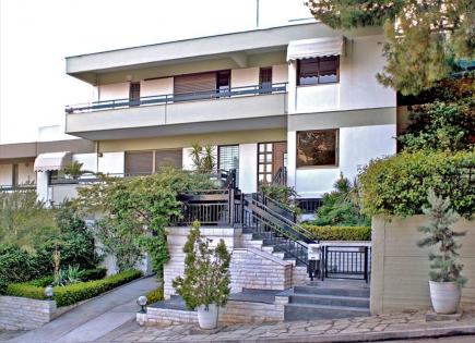 House for 1 315 000 euro in Agios Stefanos, Greece