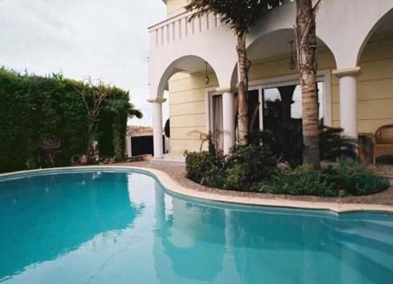 Villa for 2 000 000 euro in Glyfada, Greece