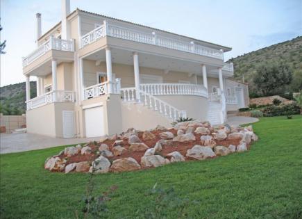 Villa for 800 000 euro in Agios Konstantinos, Greece