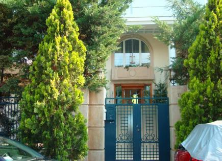 Villa for 2 200 000 euro in Athens, Greece