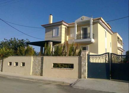 Maisonette for 700 000 euro on Salamis, Greece